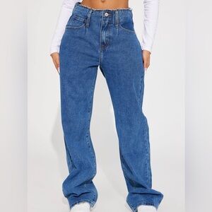 Fashion nova jeans. dark wash. size 15.